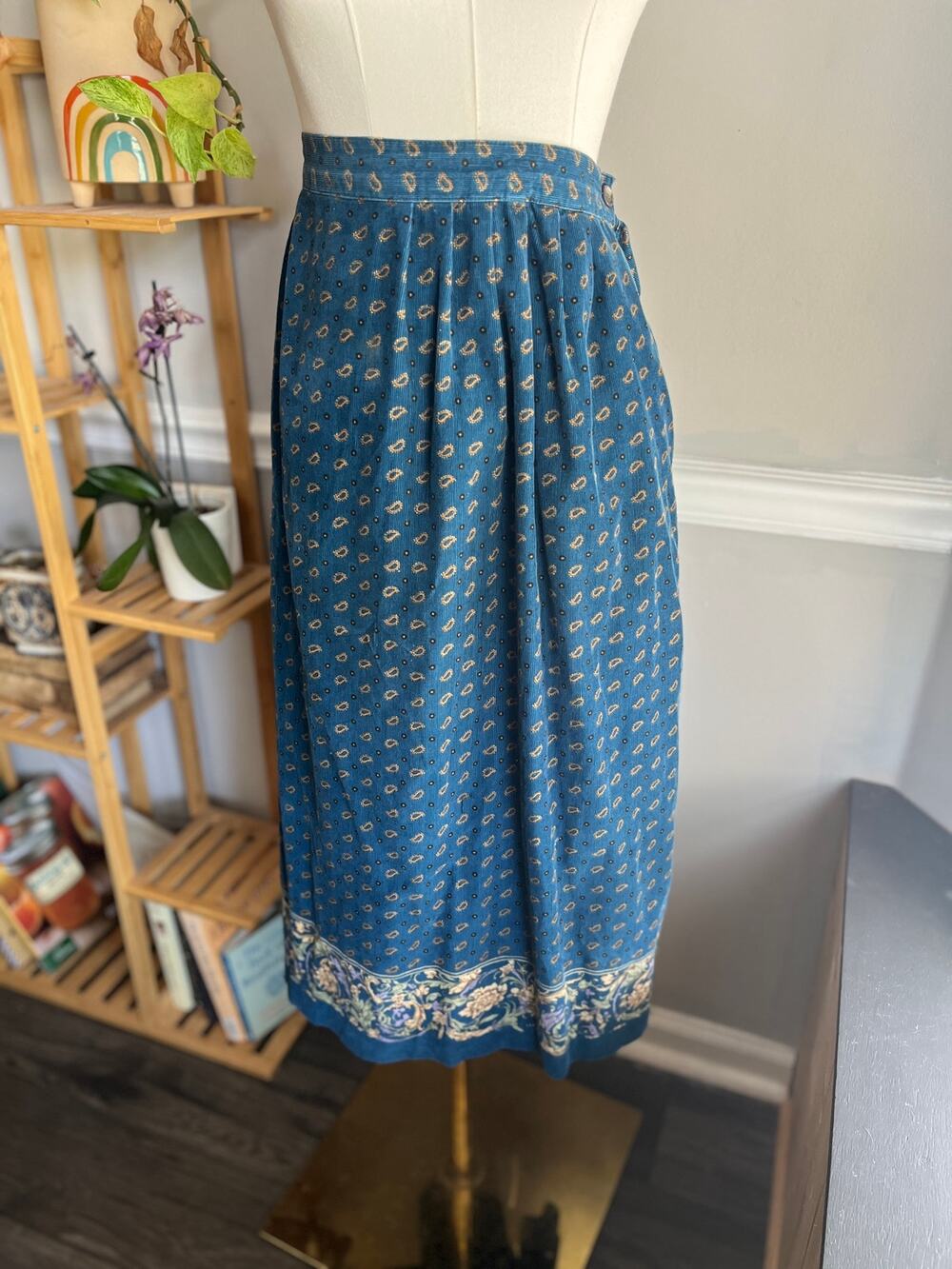 Vintage 90s Blue Corduroy Midi Skirt Paisley Pleated Size 3XL